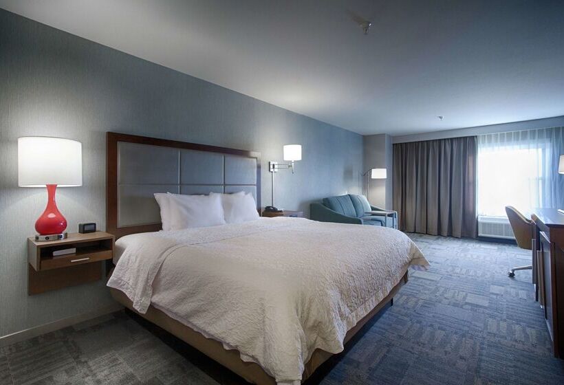 فندق Hampton Inn Salina