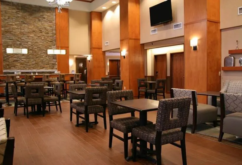 ホテル Hampton Inn & Suites Manchesterbedford