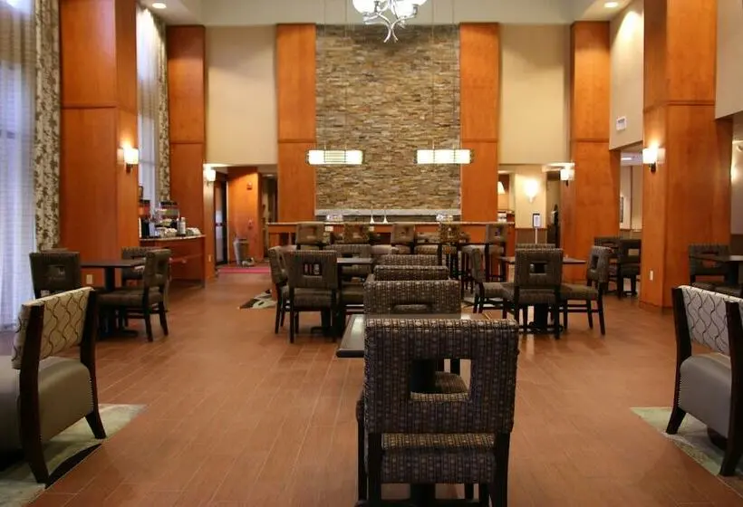 ホテル Hampton Inn & Suites Manchesterbedford