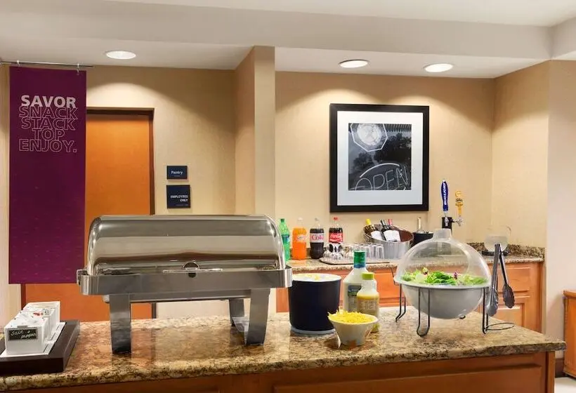 ホテル Hampton Inn & Suites Manchesterbedford