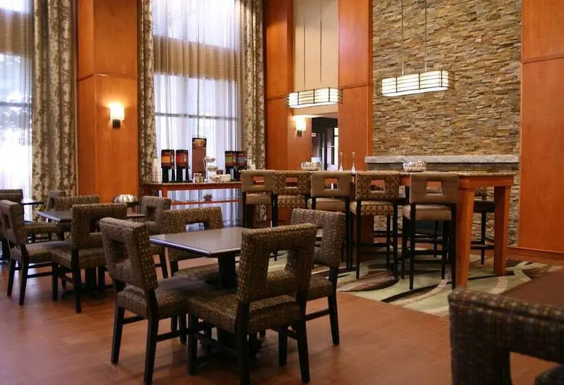 ホテル Hampton Inn & Suites Manchesterbedford