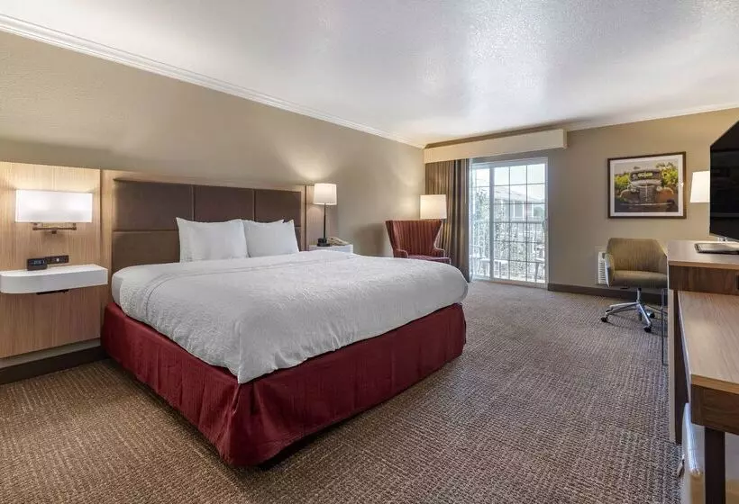 ホテル Hampton Inn Ukiah Ca