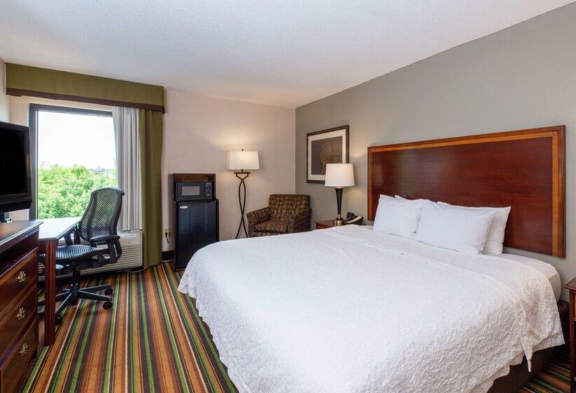 בית מלון כפרי Hampton Inn Winstonsalem Hanes Mall