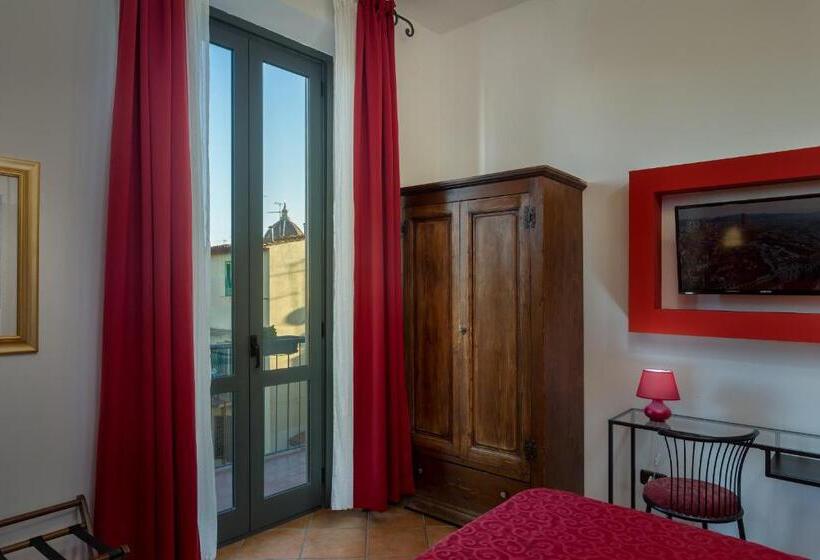 هتل Kursaal & Ausonia