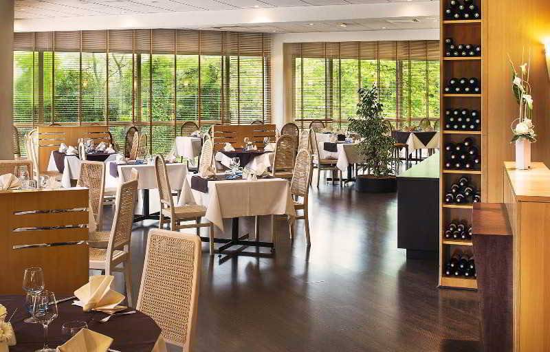 هتل Oceania Quimper