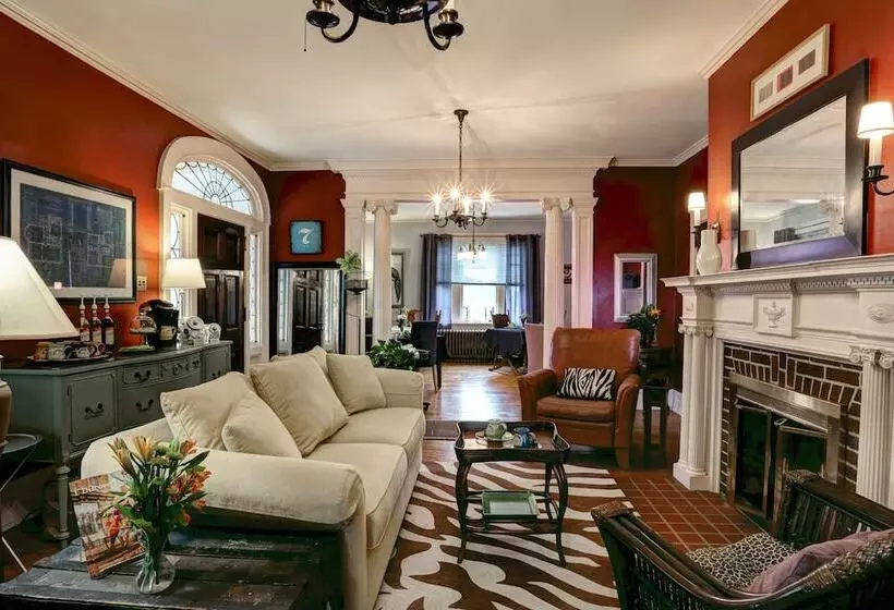 ホテル Olde Square Inn B&b