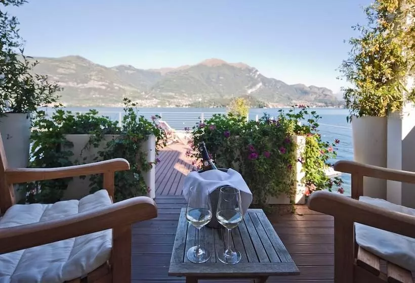 בית מלון כפרי Villa Aurora