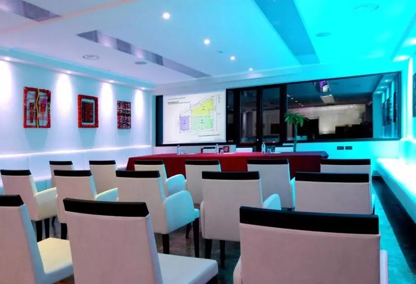 هتل Villa Pannonia