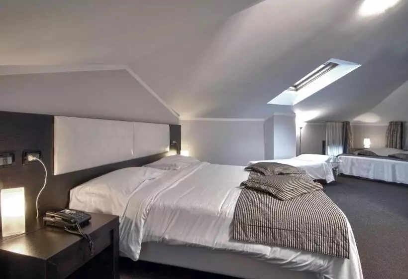 هتل Villa Pannonia