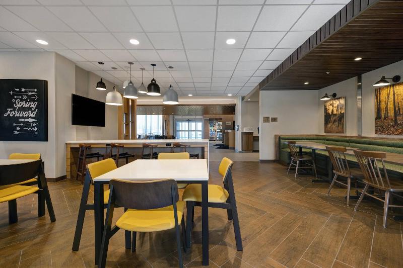 ホテル Fairfield Inn & Suites By Marriott Milwaukee Brookfield