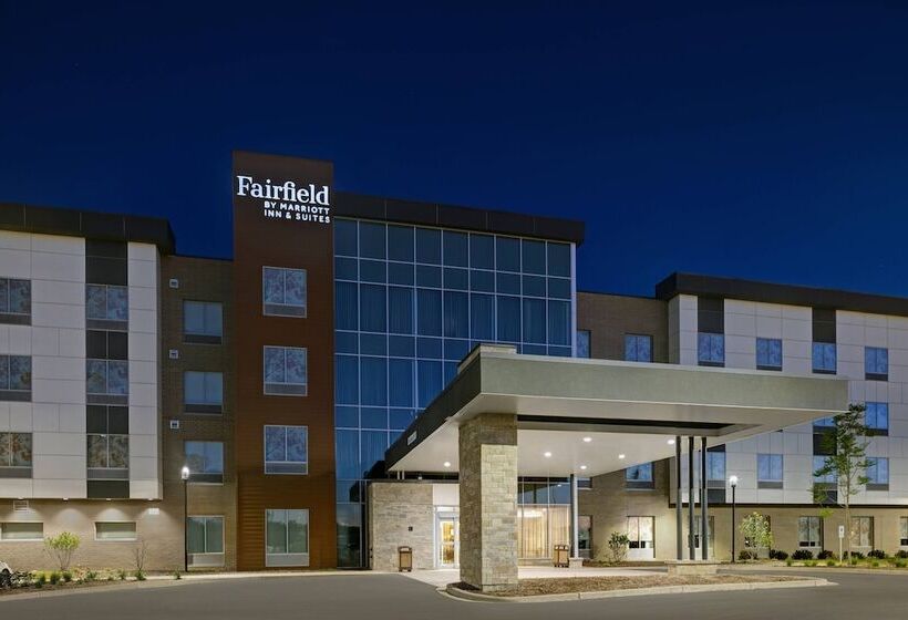 ホテル Fairfield Inn & Suites By Marriott Milwaukee Brookfield
