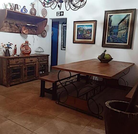 Hospedaria E Hostel Da Déia