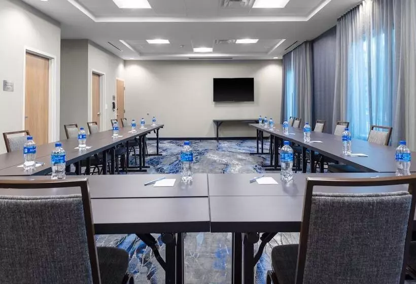 ホテル Fairfield Inn & Suites By Marriott Atlanta Marietta