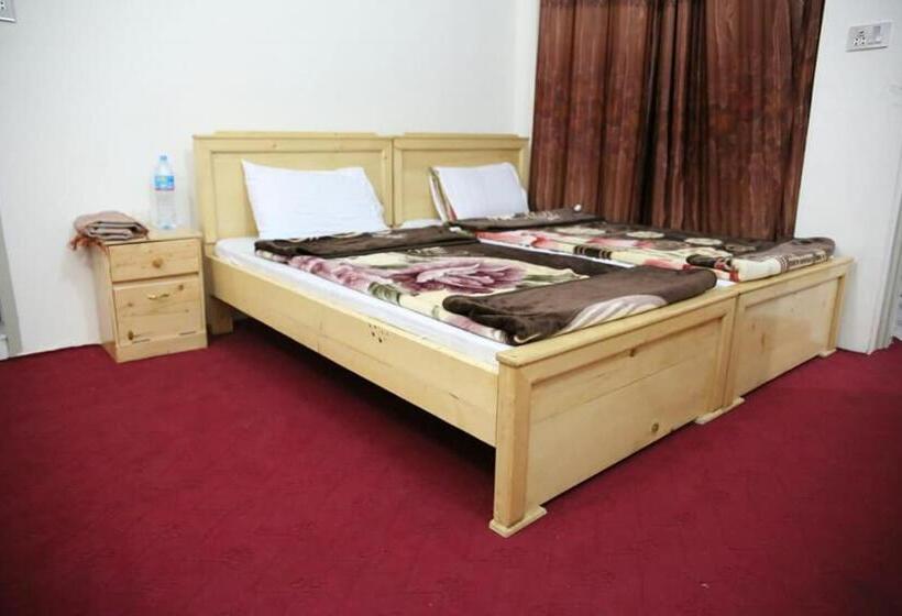 Szálloda Fr Darya E Swat