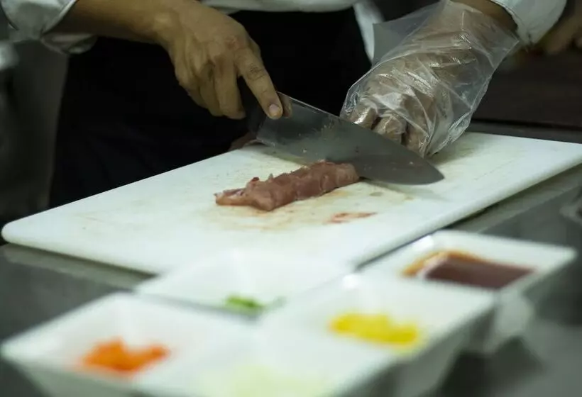 Hotelli Kampong Thom Palace