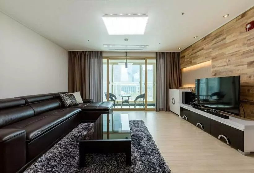 Js Residence