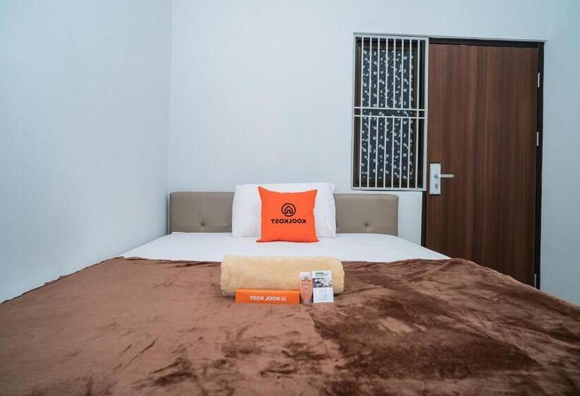 פנסיון Koolkost Near Pasar Baru