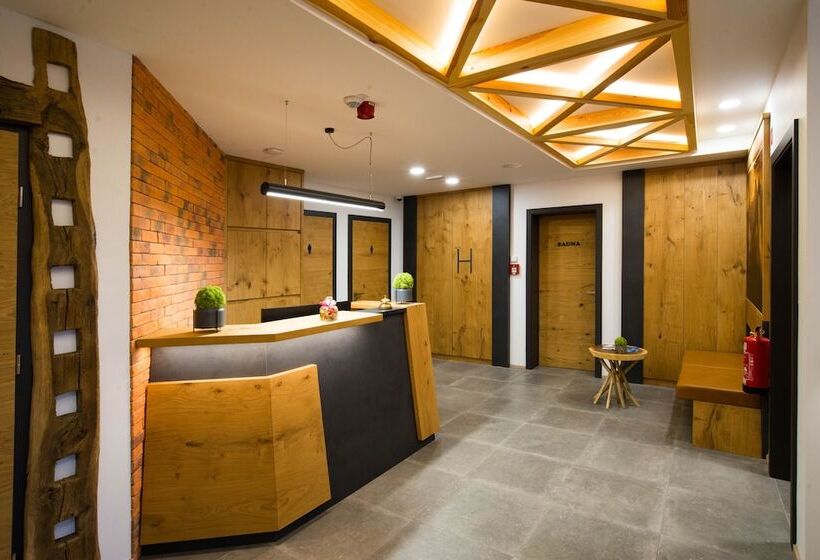 پانسیون Pr Anzl