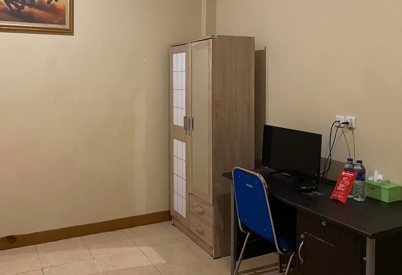 Panzió Reddoorz @ Jalan Morotai Lampung