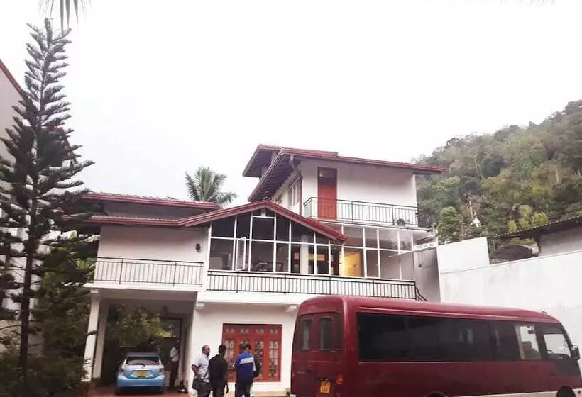 Aamiaismajoitus (B&B) Vin Roma Inn