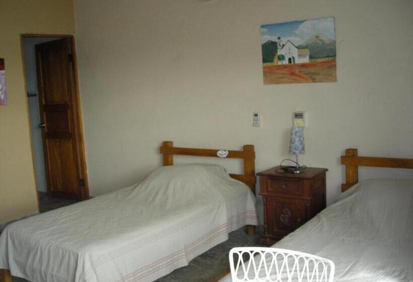 Hotel El Merlin   Cabo Blanco