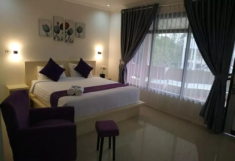 Ilaya Hotel And Resort