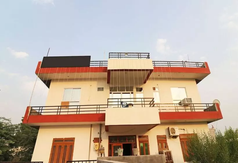 Hotelli Oyo 22644 Shree Karni Bhagat Palace