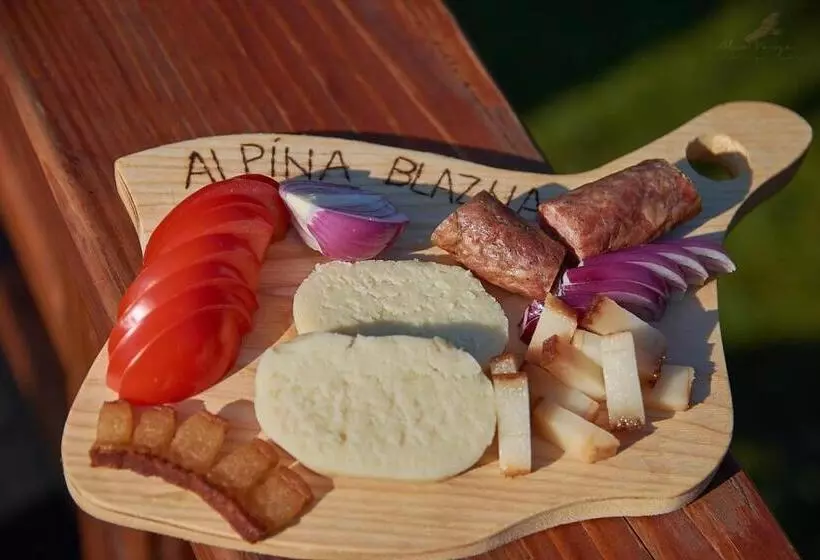 Majatalo Complex Turistic Alpina Blazna Sant