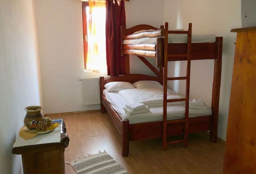 پانسیون Complex Turistic Alpina Blazna Sant