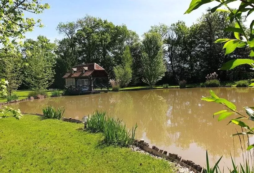 Majatalo Moulin Du Soustre
