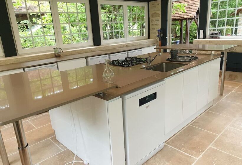 פנסיון Moulin Du Soustre