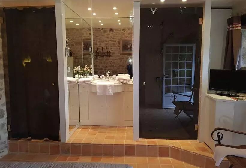 Majatalo Moulin Du Soustre