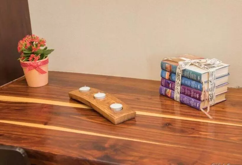 ペンション Ou Skool Guesthouse