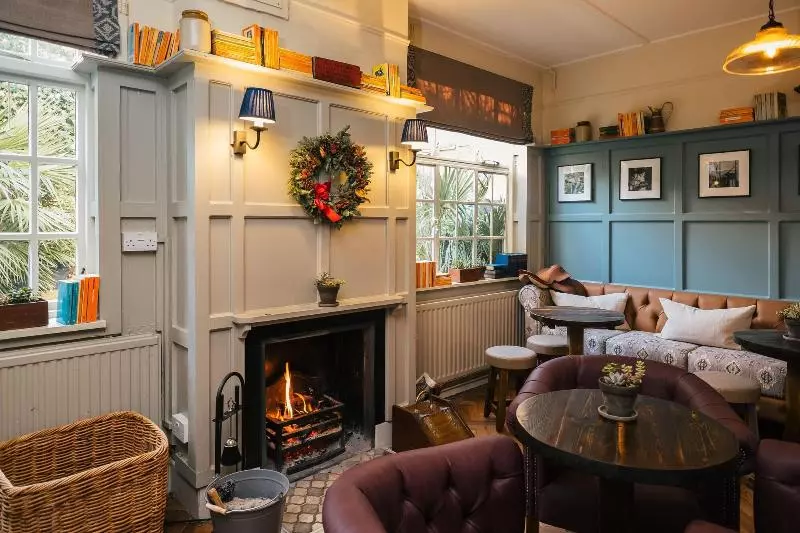 Majatalo The Black Boy