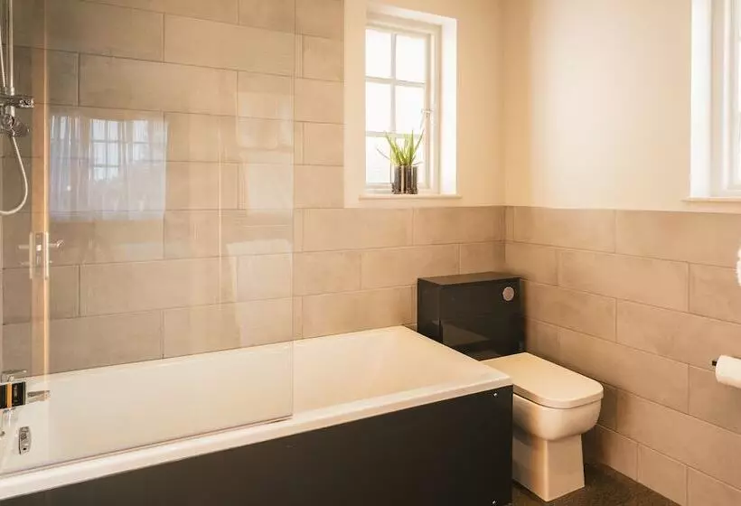 Majatalo The Black Boy