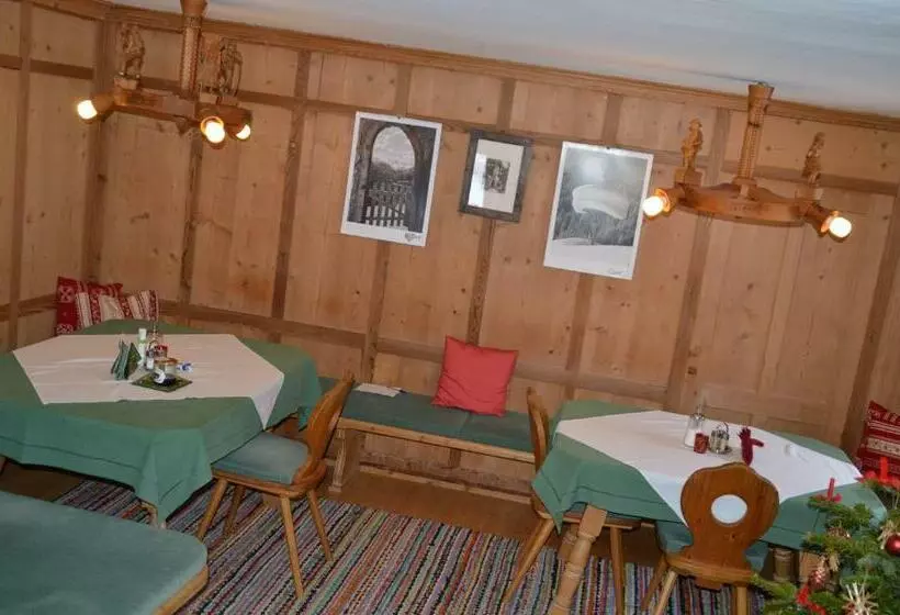 Pension Kirchbrugger