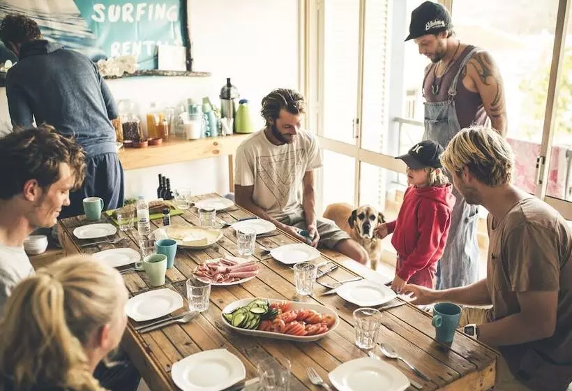 ベッドアンドブレックファースト Atlantic Lodge