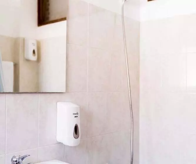 ベッドアンドブレックファースト Atlantic Lodge