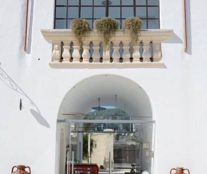 تختخواب و صبحانه Casina Colosso   Relais&more