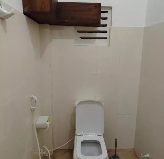 هتل Crafts Gallery