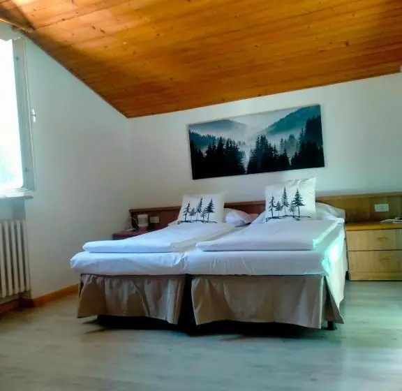 ホテル Garnì Belvedere