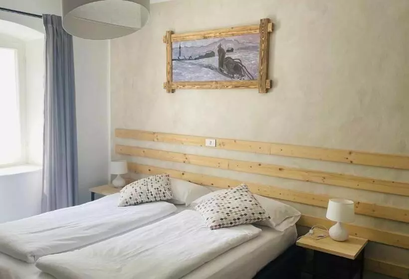 ホテル Garnì Belvedere