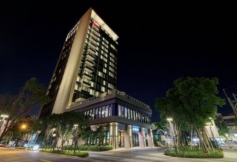 Jasper Young Hotel Banqiao