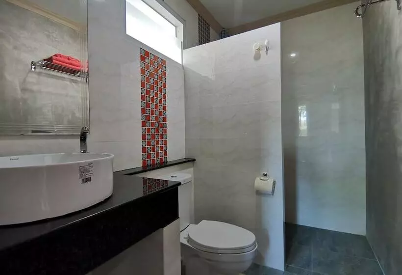 Hotelli Namadee House