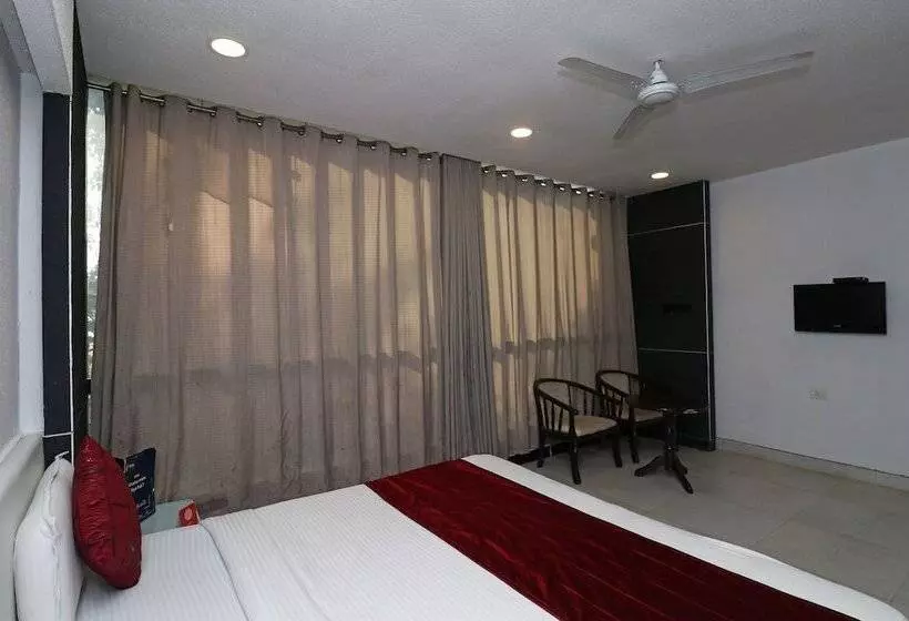 Hotelli Pandav Inn By Oyo Rooms