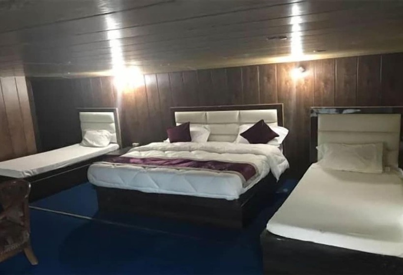 Hotelli Snow View Huts