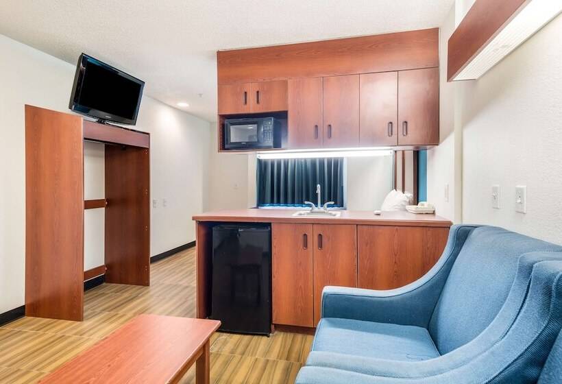 فندق Americas Best Value Inn & Suites Brunswick