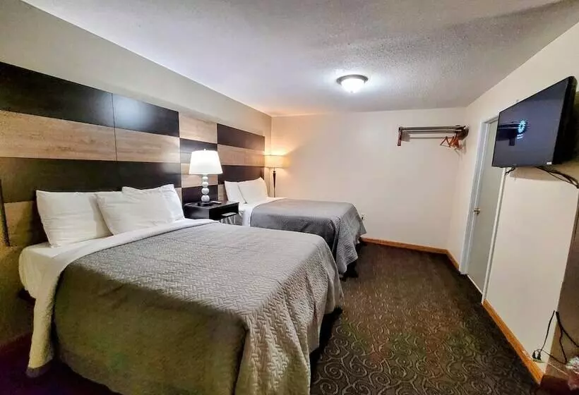 Hotelli Woodland Inn