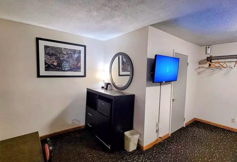 Hotelli Woodland Inn