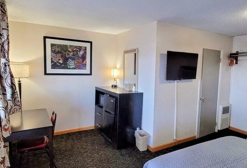 Hotelli Woodland Inn